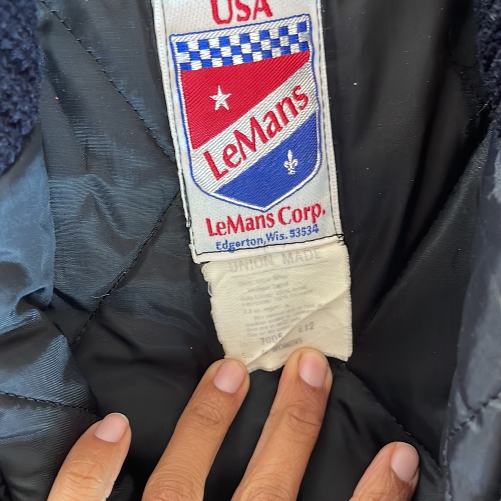 Vintage ski jacket . - Picture 3 of 4